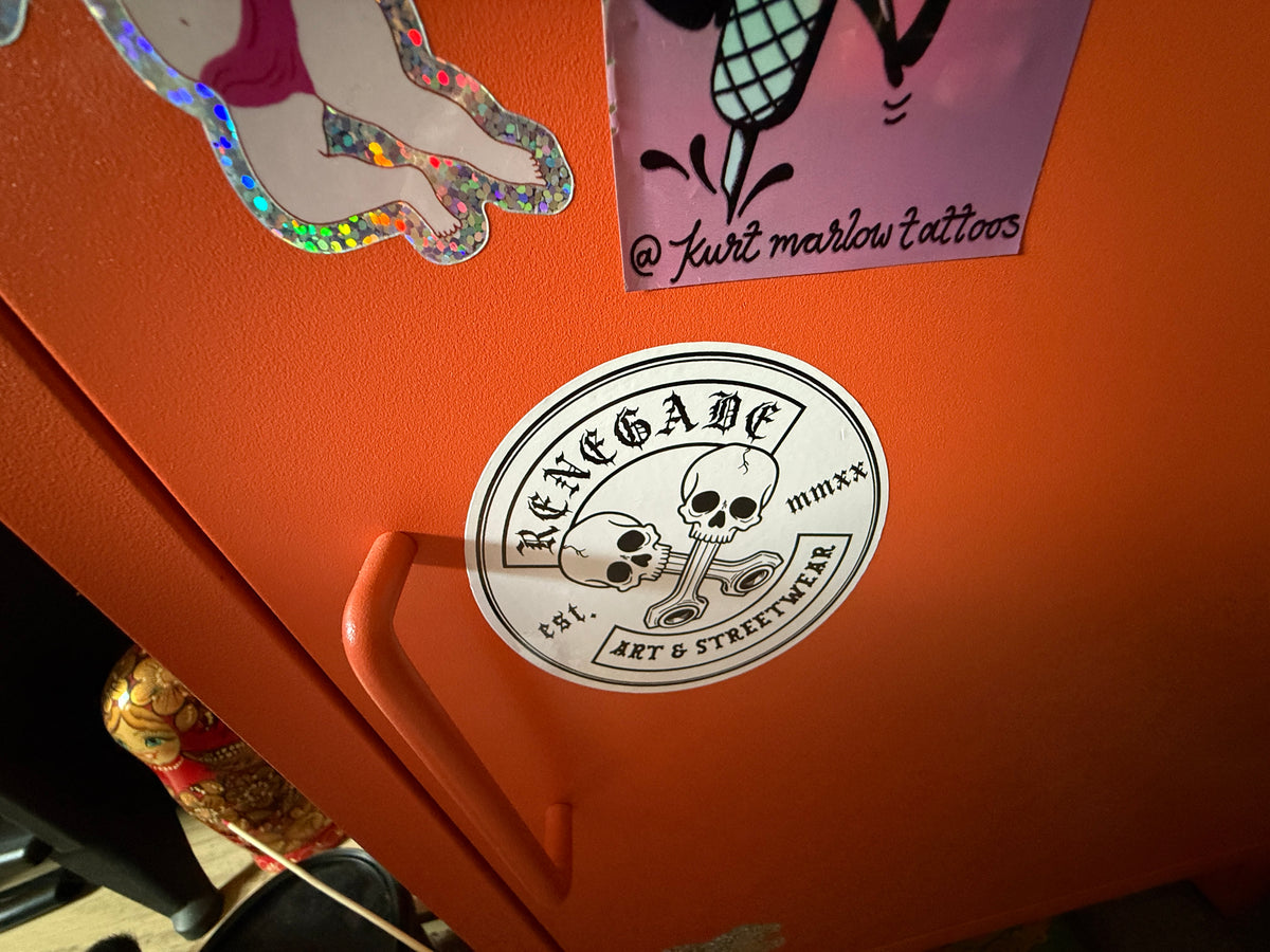 Renegade round logo decal — alternate angle, Original Renegade